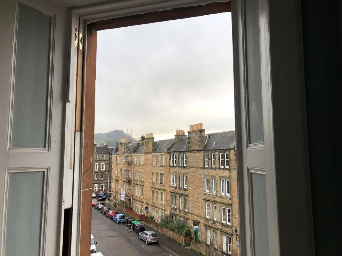 Easter Road – Sash & Case Repairs – Edinburgh Windows and Doors project photo
