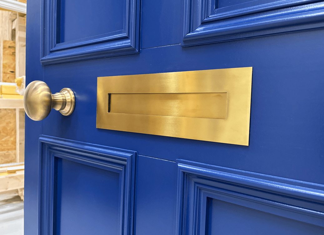 Accoya door with brass letterplate