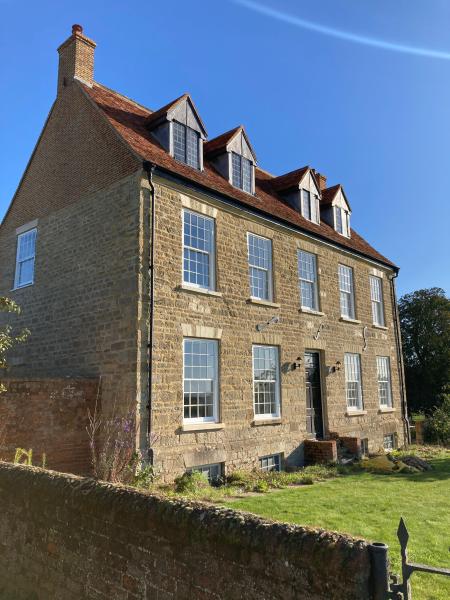 Lenborough Accoya sash and case window project